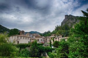 abbaye de gellone saint guilhem le desert